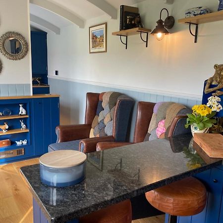 The Bibury - Westwell Downs Shepherd Huts Οξφόρδη Εξωτερικό φωτογραφία