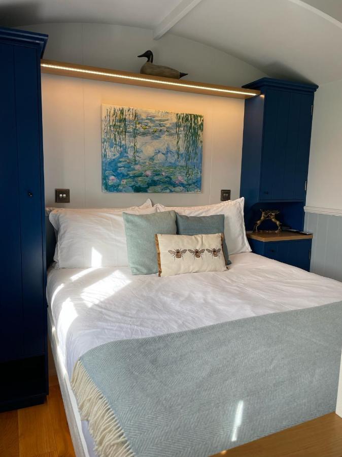 The Bibury - Westwell Downs Shepherd Huts Οξφόρδη Εξωτερικό φωτογραφία